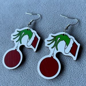 Grinch ~ Wood Earrings ~ Brand New!